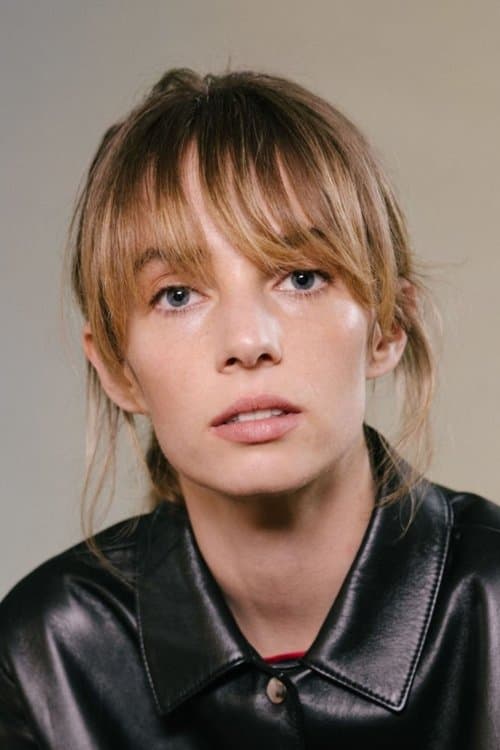 Maya Hawke